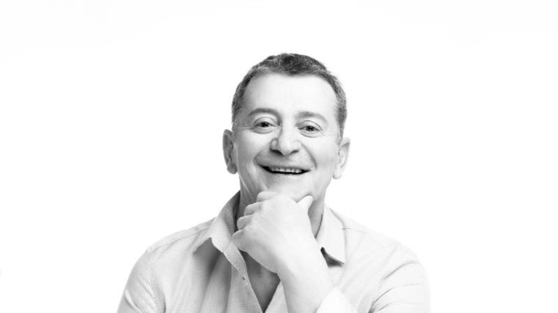 马山高刀具大中华区董事总经理马丁 相信相信的力量，引领在线数据处理与交易处理业务新篇章